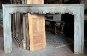 chl154 - lacquered wood fireplace, 18th century, measures cm W 261 x H 161